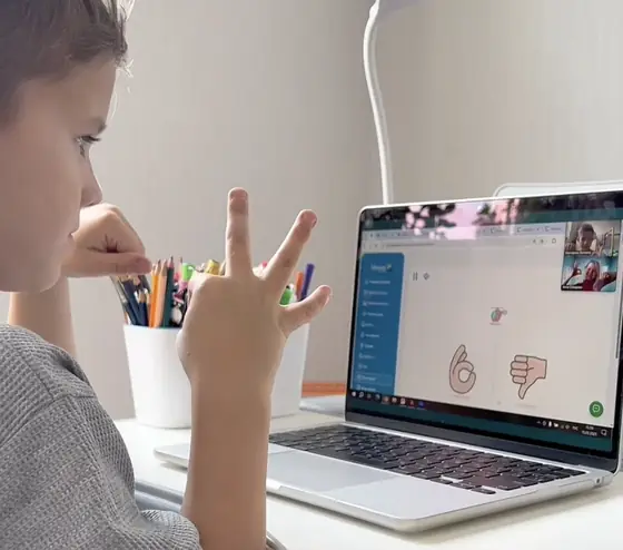 A student solving a logic task with animals in an online lesson